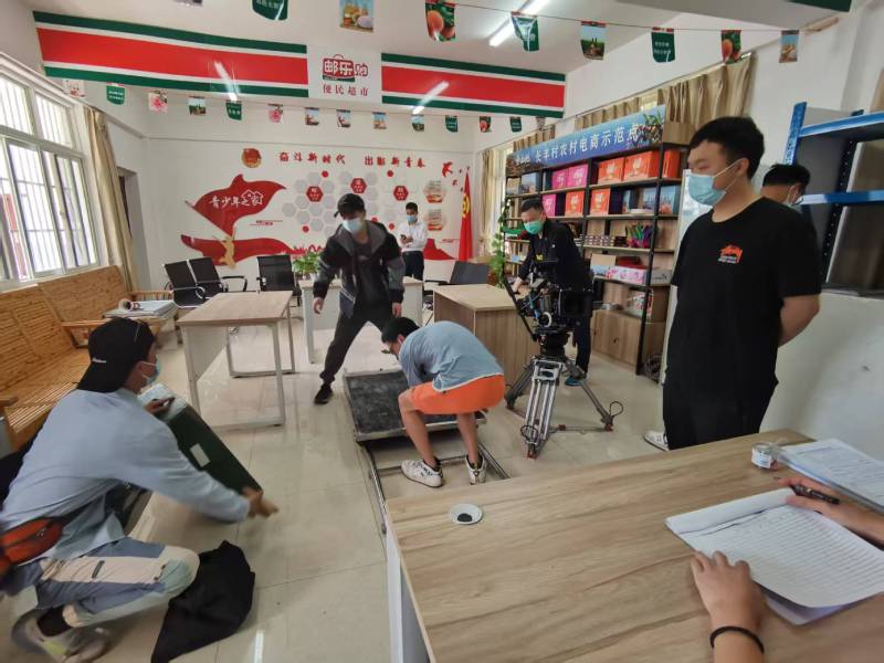 追星女孩心理学分析报告：卫东区广告片拍摄公司揭秘饭圈应援式传播逻辑